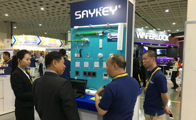 Saykey launches new Z-Wave curtain motor at 2018 SMAhome Expo