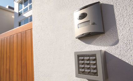 Residential video doorphone goes IP and wireless