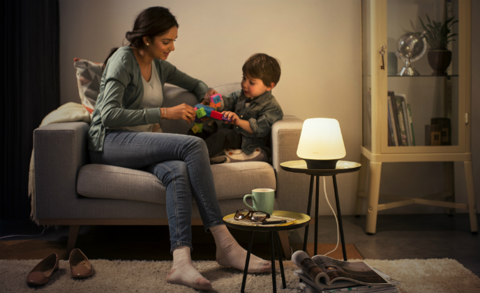 Philips introduces new HomeKit-compatible smart table lamps and fixtures