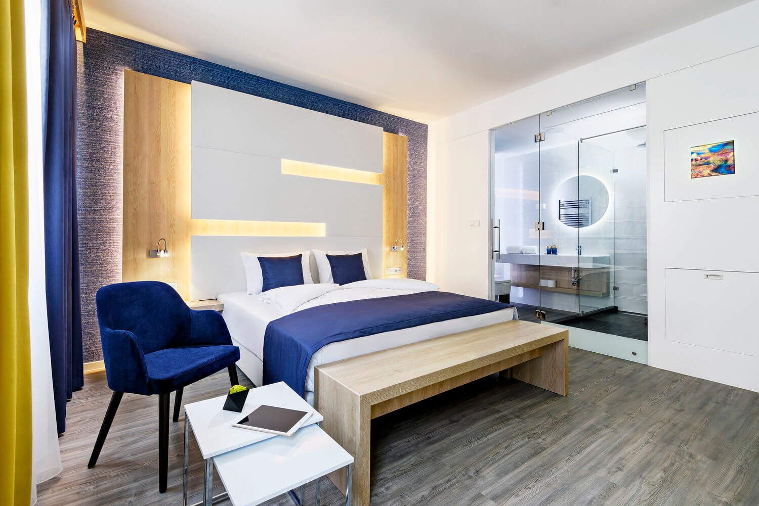 KViHotel deploys ASSA ABLOY Hospitality mobile access solution for keyless guestroom entry  