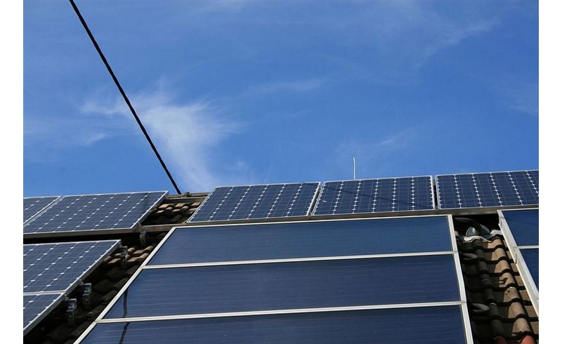 Singapore removes solar energy grid cap