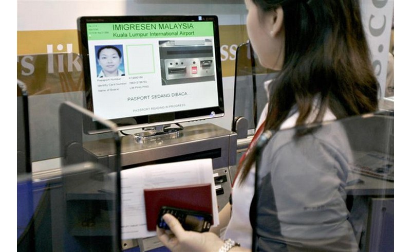 Malaysian immigration to deploy iris scanners, HD surveillance