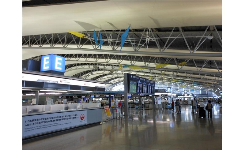 Korea's Lotte to open 1st duty-free store in Kansai Int'l Airport