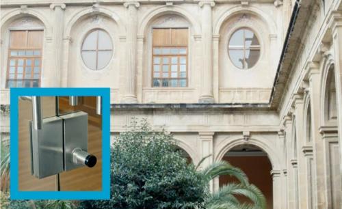 ASSA ABLOY'S SMARTair secures Diocesan College Santo Domingo