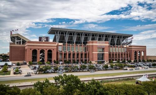 Texas A&M modernizes campus parking with Genetec AutoVu ALPR