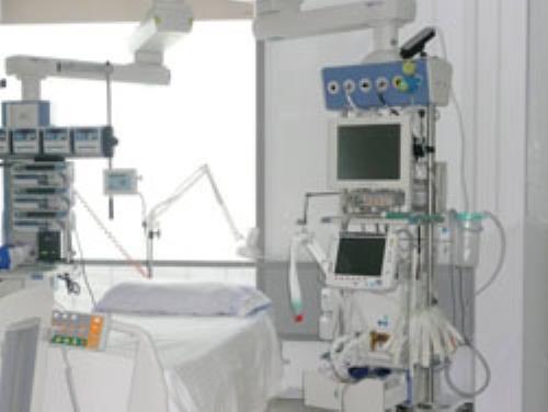 Axis Network Cameras Watch over Spanish Hospital
