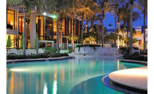 Bali calls for integrated hotel certification