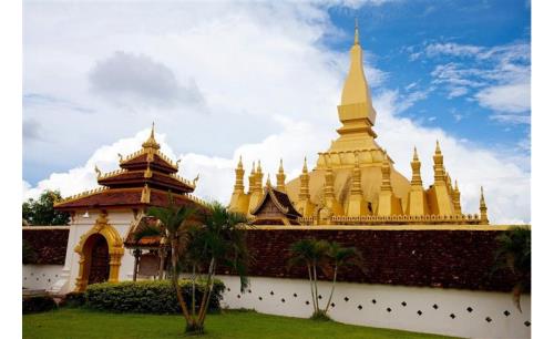 Laos reaching out as economy rises