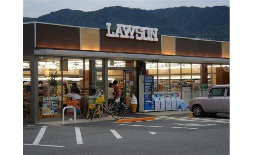 Puregold signs deal to operate Lawson stores in Philippines