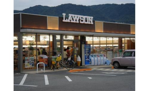 Puregold signs deal to operate Lawson stores in Philippines