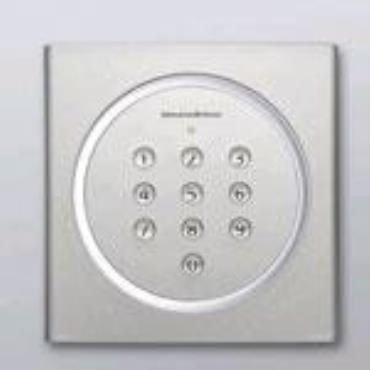 Simonsvoss ELECTRONIC LOCKING SYSTEM FOR HEALTH CARE solution