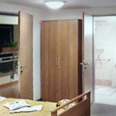 Simonsvoss SOLUTIONS FOR RESIDENTIAL BUILDINGS
