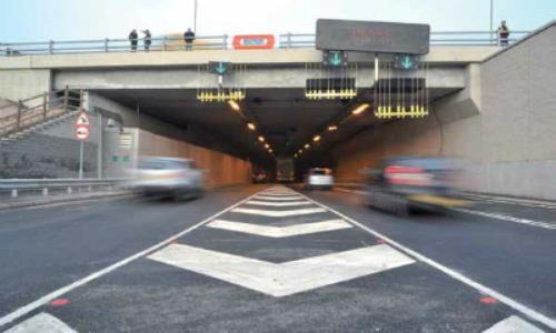 Blind Spots in UK Tunnel Reduced by Axis Surveillance System