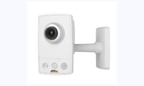 Axis Introduces Small Wireless Camera With Support for Hosted Video Services