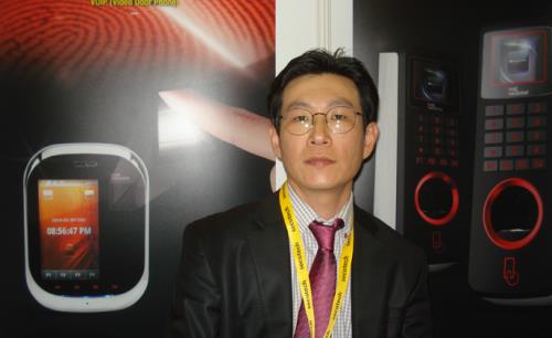 Korea company showcases cutting-edge touchless biometrics solution