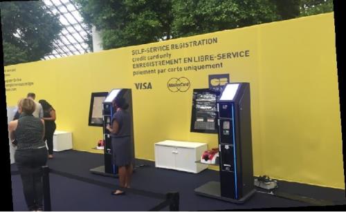 Evolis simplifies entry to trade fairs with self-service terminals