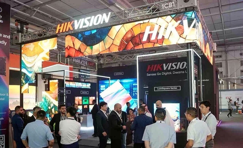Hikvision showcases advanced display and audio solutions at SLS Exhibition 2025 in Saudi Arabia