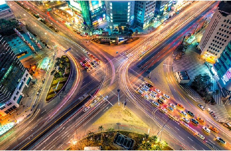4 technology trends shaping the future of traffic management