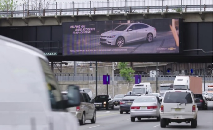 Milestone IP Video, Worknet Analytics deployed in 'smart' digital billboards 