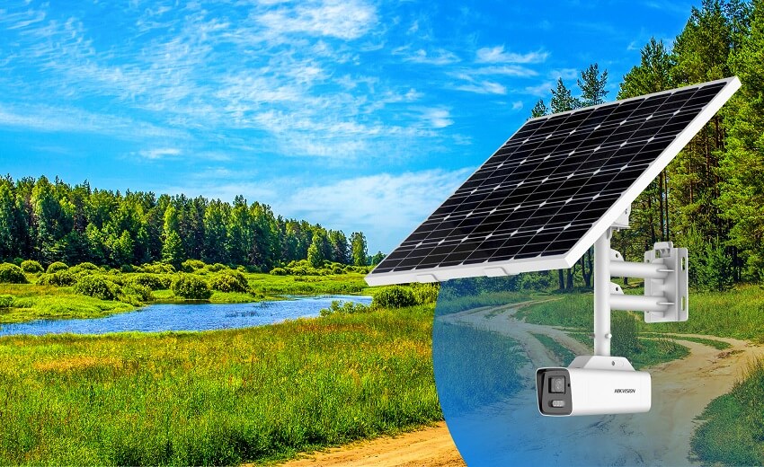 What makes solar-powered cameras the ideal security solution for isolated sites and temporary applications?