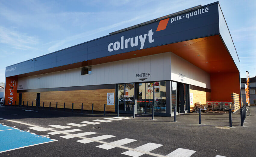 Largest Belgian retail chain trusts in Cayuga video surveillance