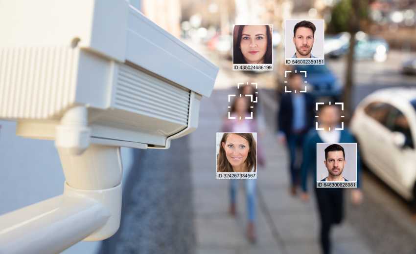 What discourages customers from facial recognition in 2022
