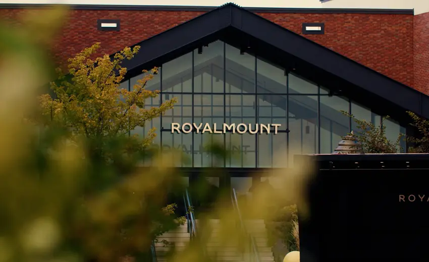 ROYALMOUNT unifies security and operations with Genetec Security Center to support the growth of its entertainment destination