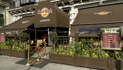 Hard Rock Café standardizes security deployment across worldwide locations 