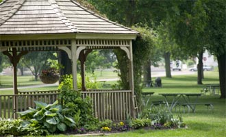 Mobotix Cameras Root Out Vandalism at UK Public Garden