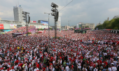 Euro 2012 Fan Zone Counts on VCA Technology for Crowd Control 