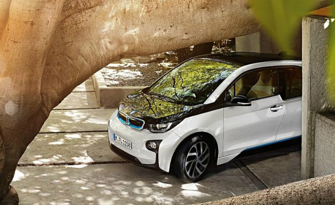 BMW integrates smart home connectivity into the BMW i3