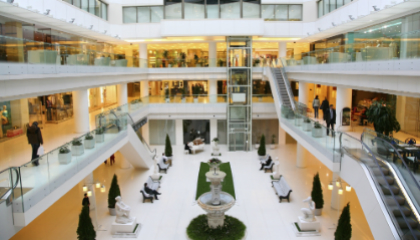 French shopping mall unifies security management