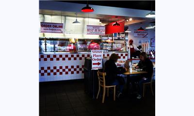 Arkansas Fast-food Restaurants Install MobileCamViewer for Live Monitoring