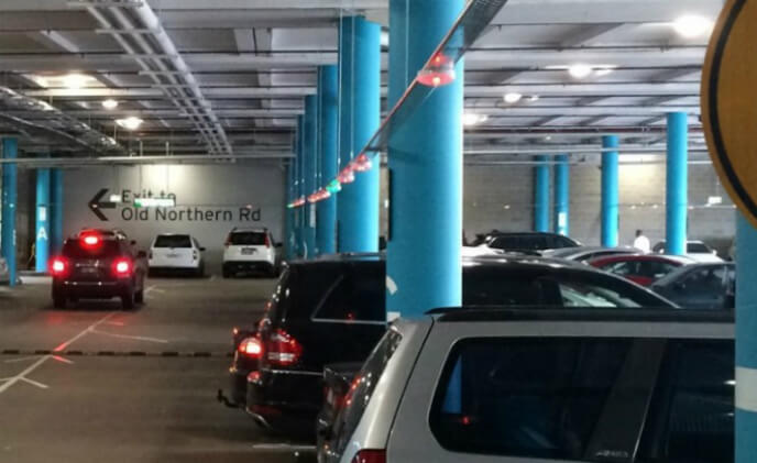 Shopping center selects overhead parking guidance for Sydney shoppers