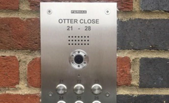 Otter Close residential complex in London installs Fermax video monitor