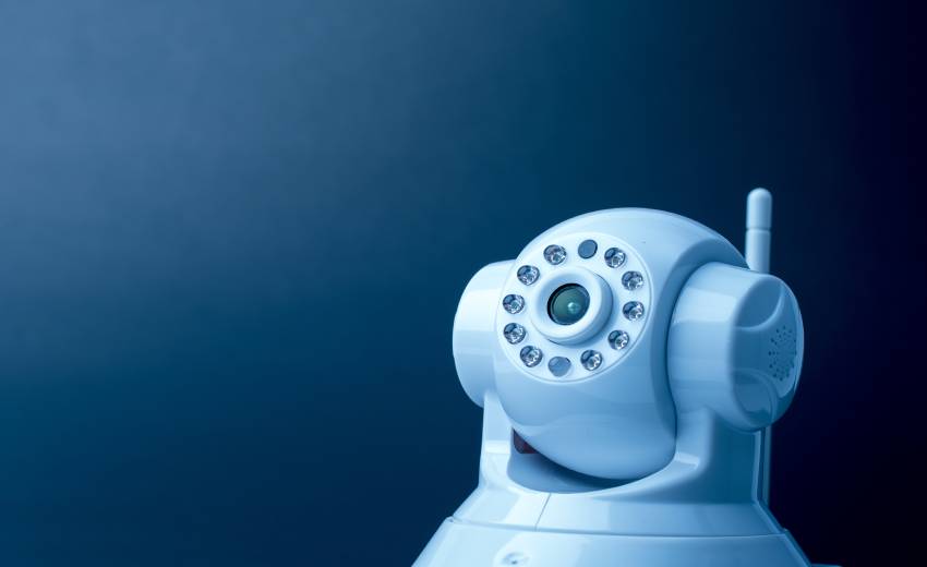 How to know if your home security camera is hacked 
