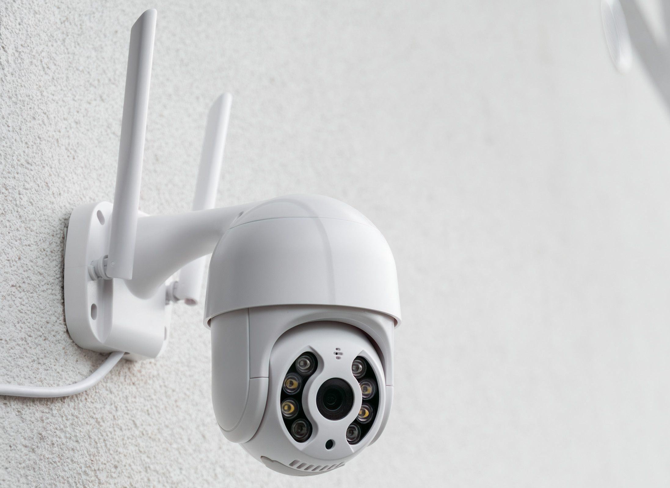 Top 10 Wi-Fi surveillance cameras in 2025: Expert picks based on amazon ratings