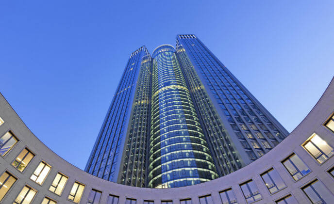 Tower 185 relies on SMARTair access control from ASSA ABLOY