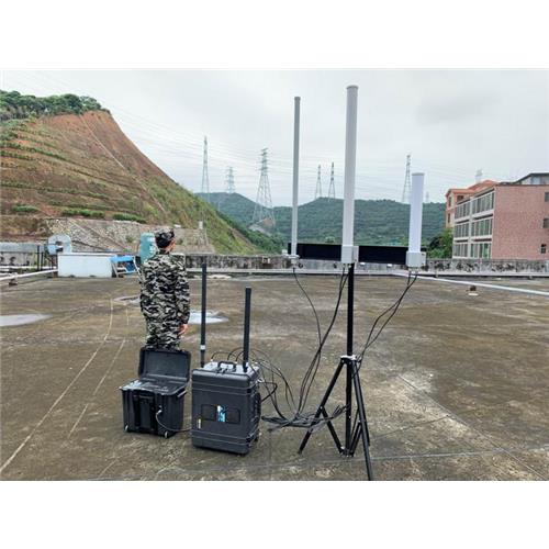 Portable easy to install Anti-Drone UAV 120W Jammer up to 2500m